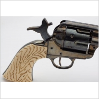 Rewolwer Peacemaker cal.45 USA 1873r. 8186
